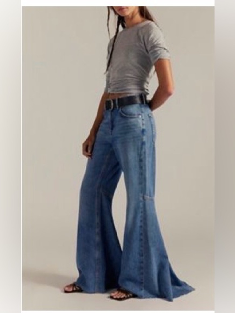 We the free Live Wire Pants. Wide-Leg High-Rise Blue Jeans - Picture 3 of 12